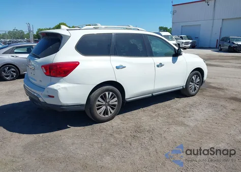 2019 Nissan Pathfinder Sv z USA, uszkodzony, nr VIN 5N1DR2MN1KC601844